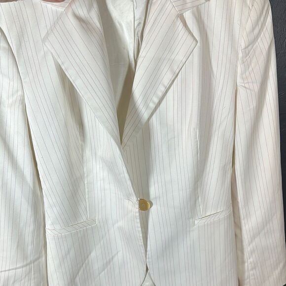 IPEKYOL Pink and cream  Pinstripe Women's Blazer - Picture 12 of 12